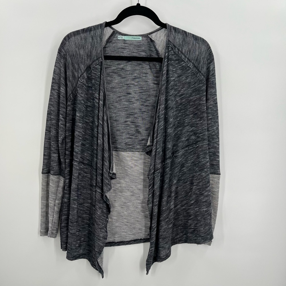Maurices Grey/Black Lightweight Cover Ladies Medium